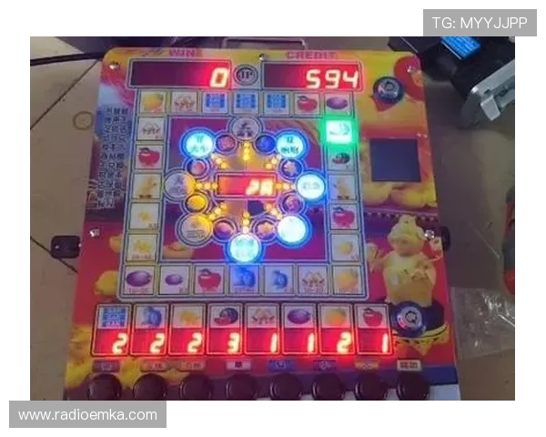 探索经典水果机游戏的历史发展与未来趋势分析